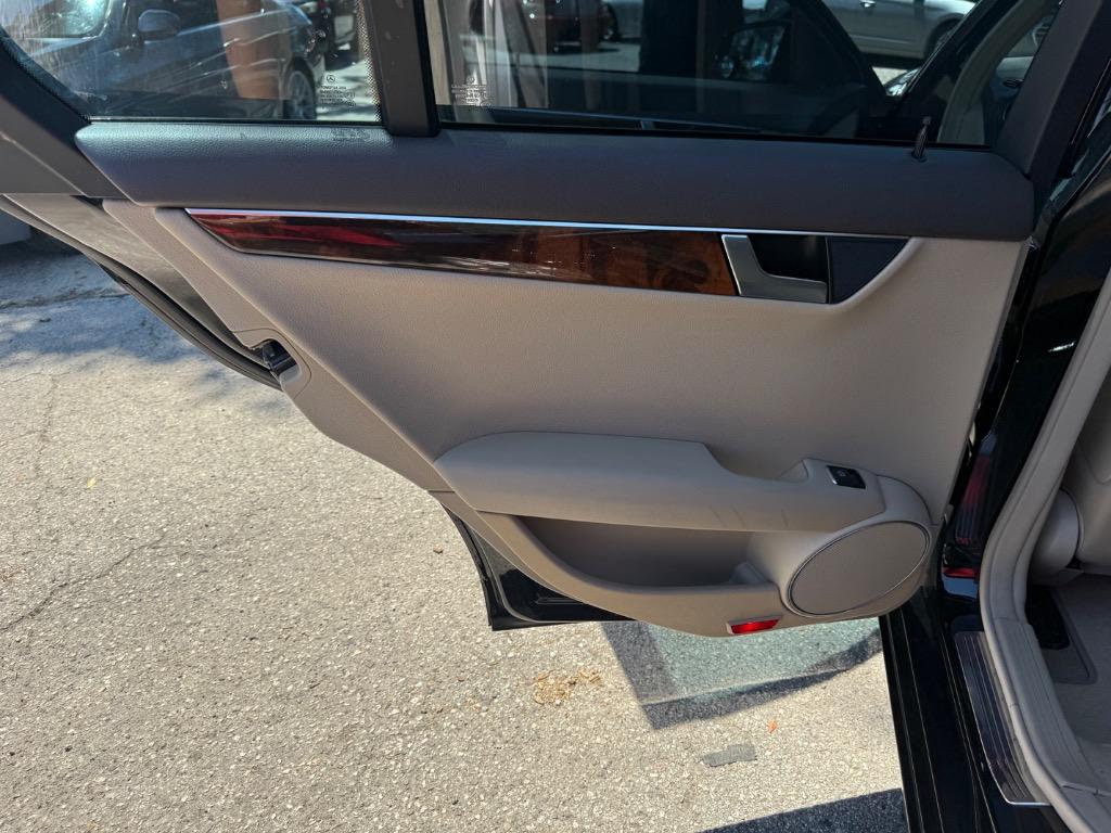 2012 Mercedes-Benz C Class - $6,900