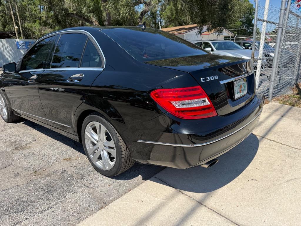 2012 Mercedes-Benz C Class - $6,900