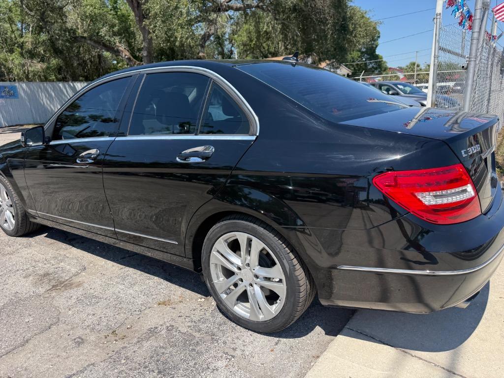 2012 Mercedes-Benz C Class - $6,900