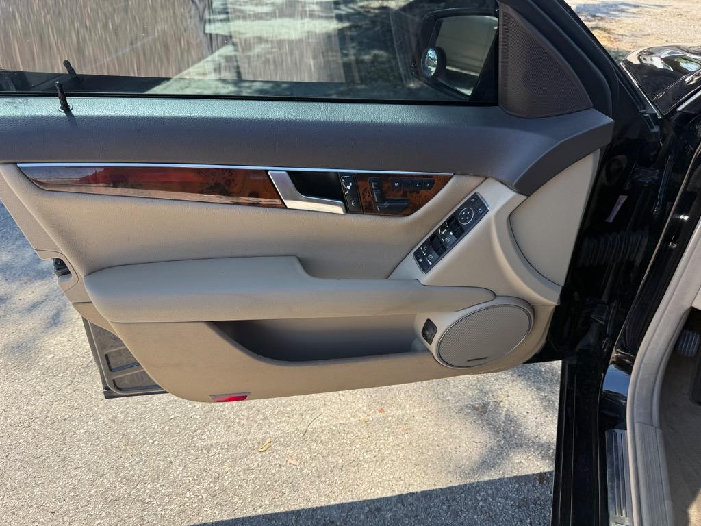 2012 Mercedes-Benz C Class - $6,900