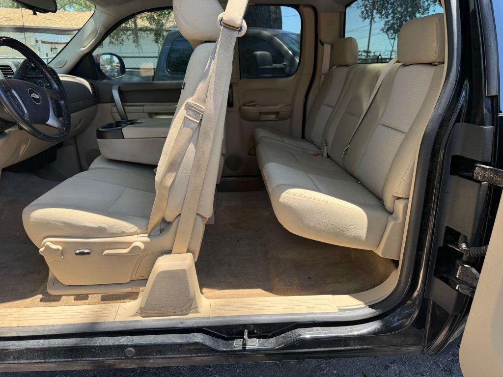 2013 Chevrolet Silverado 1500 - $6,900
