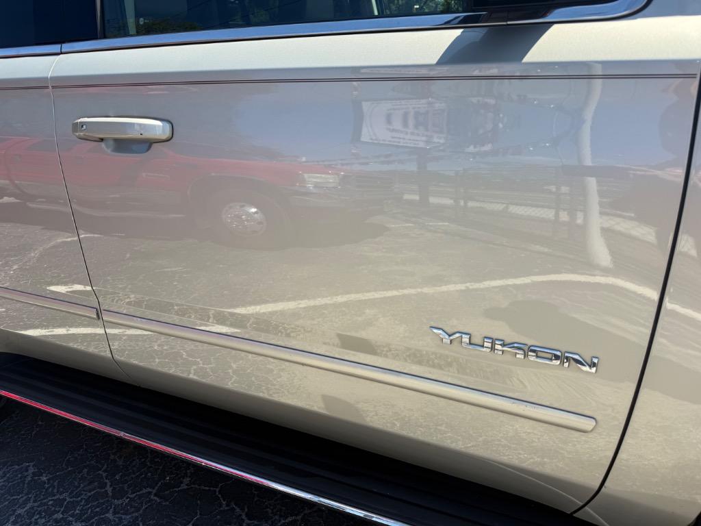 2017 GMC Yukon - $19,900
