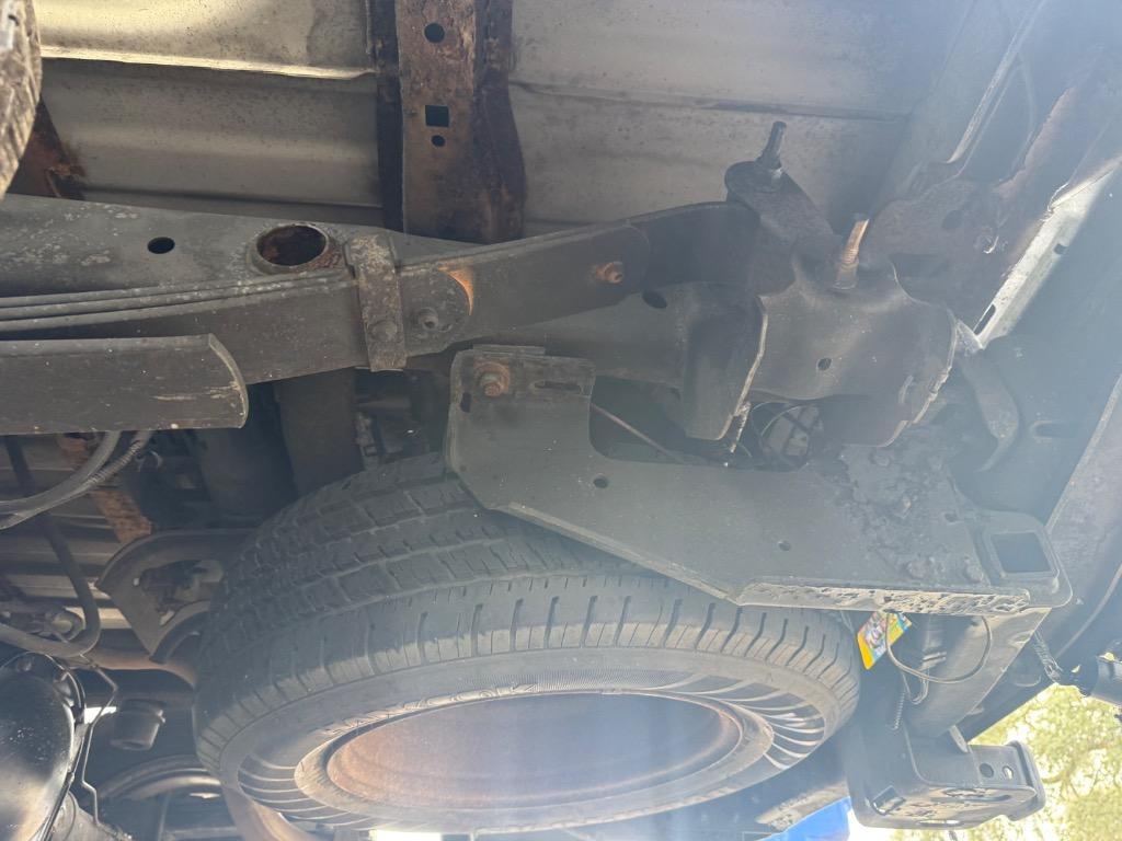 2005 Ford F-150 - $5,900