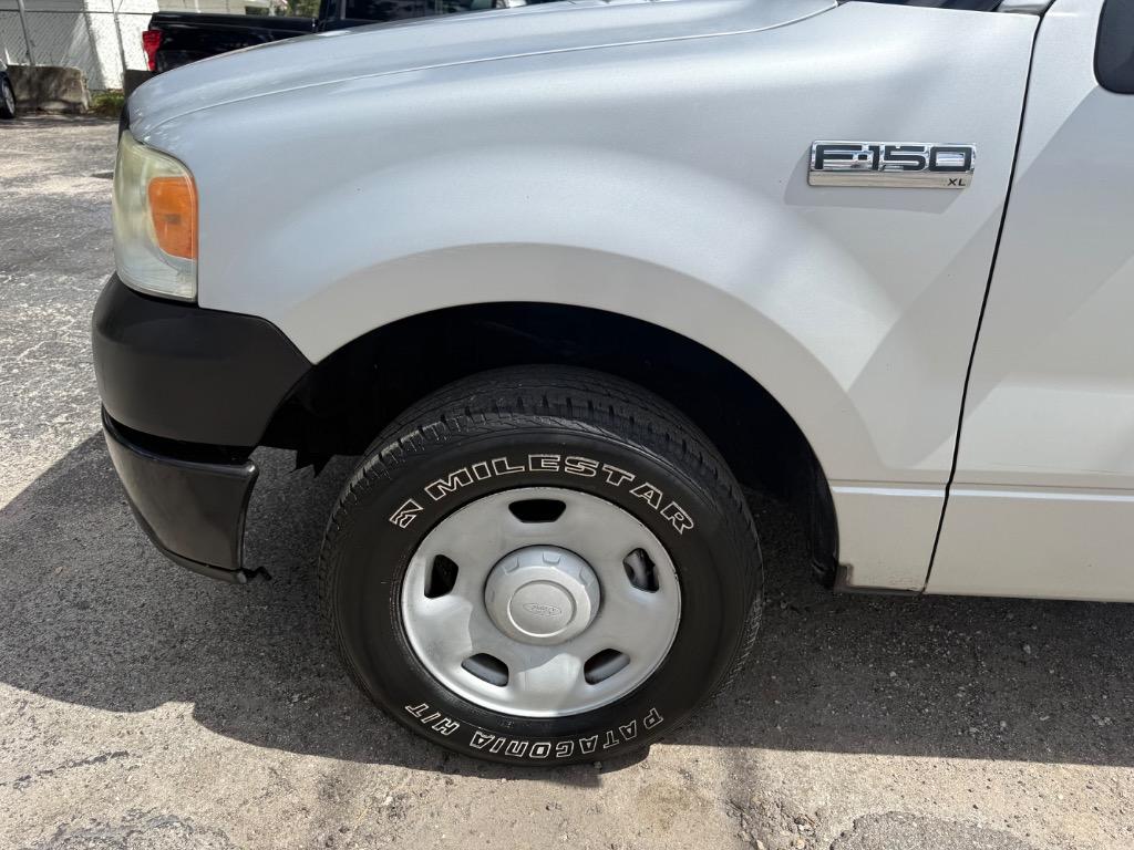 2005 Ford F-150 - $5,900