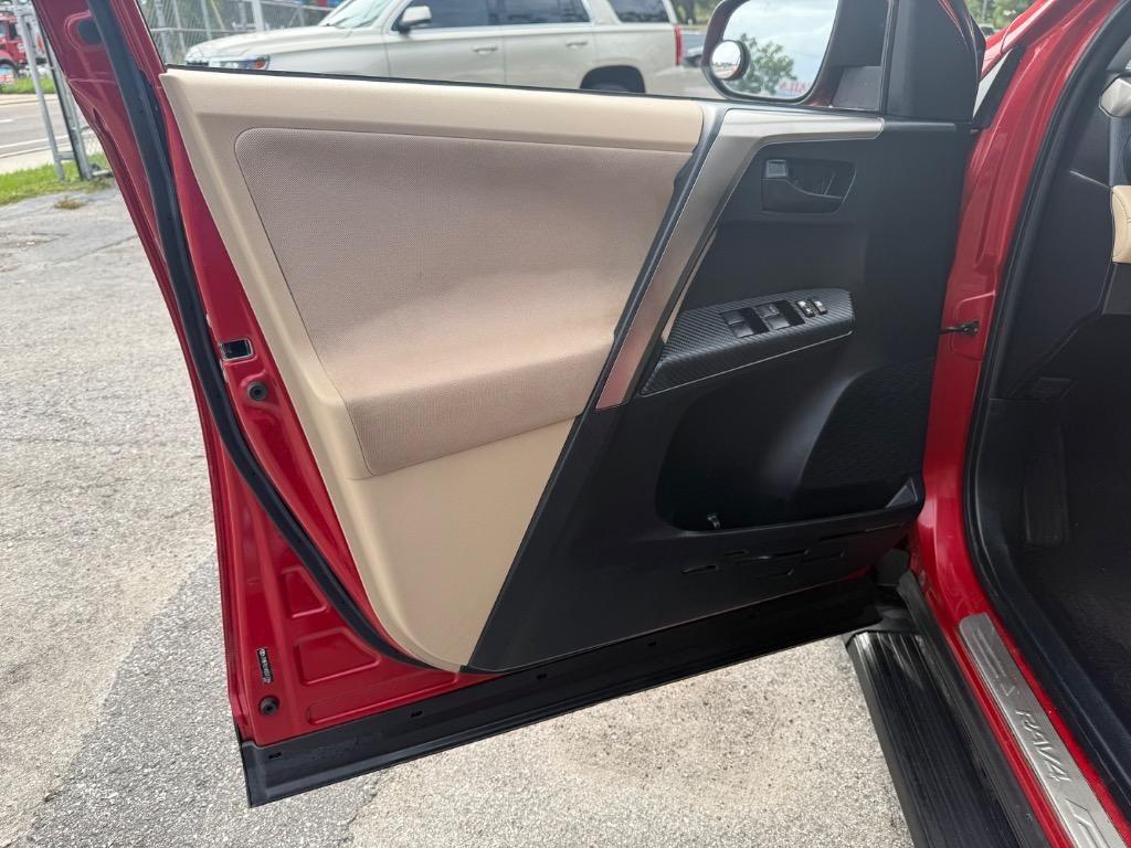2013 Toyota RAV4 - $13,900