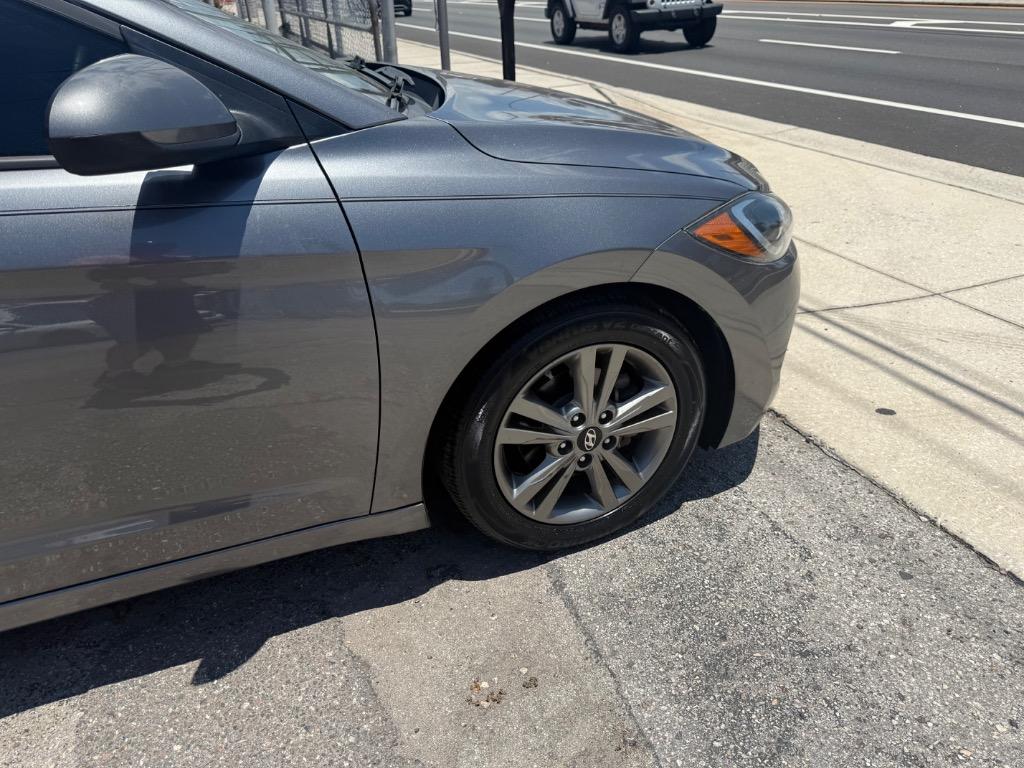 2018 Hyundai Elantra - $14,900