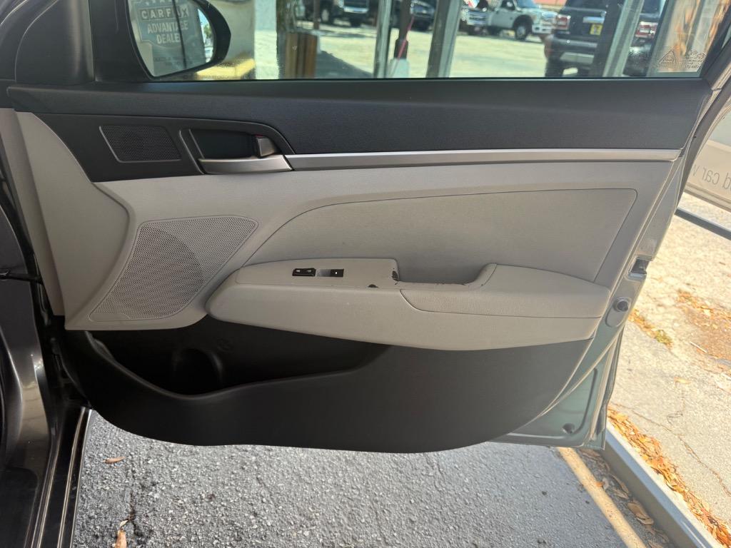 2018 Hyundai Elantra - $14,900