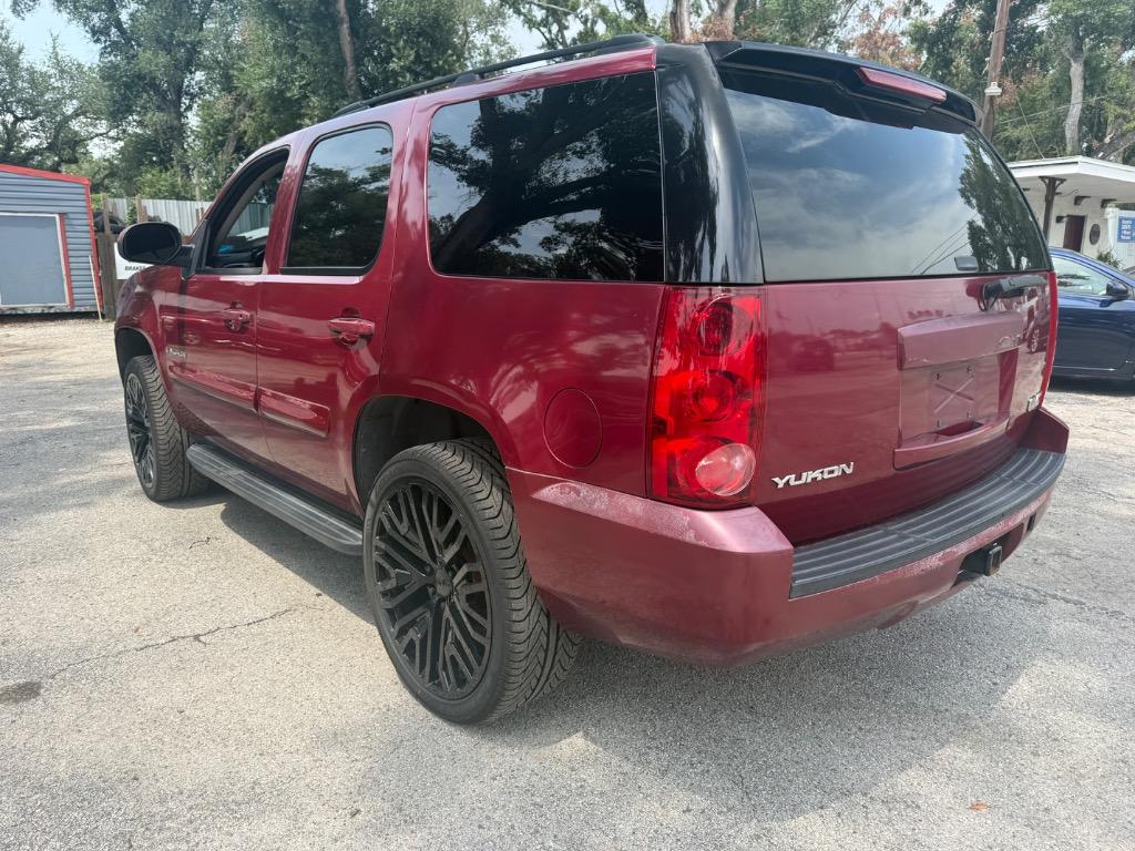 2007 GMC Yukon - $5,900