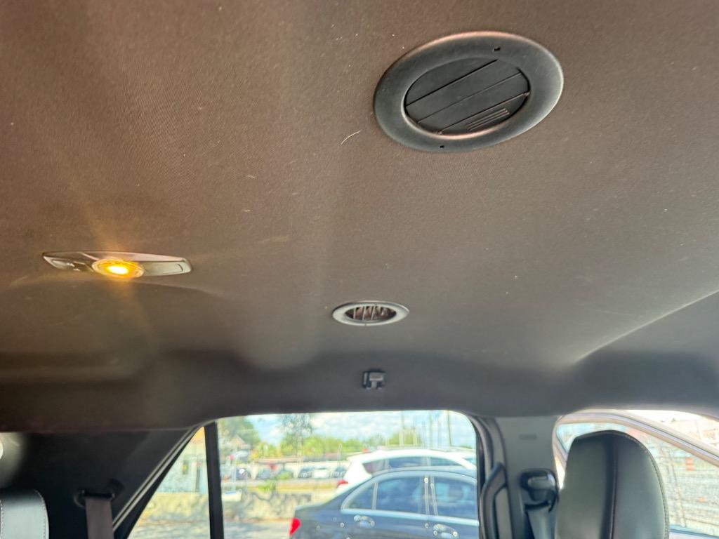 2018 Ford Explorer - $17,900