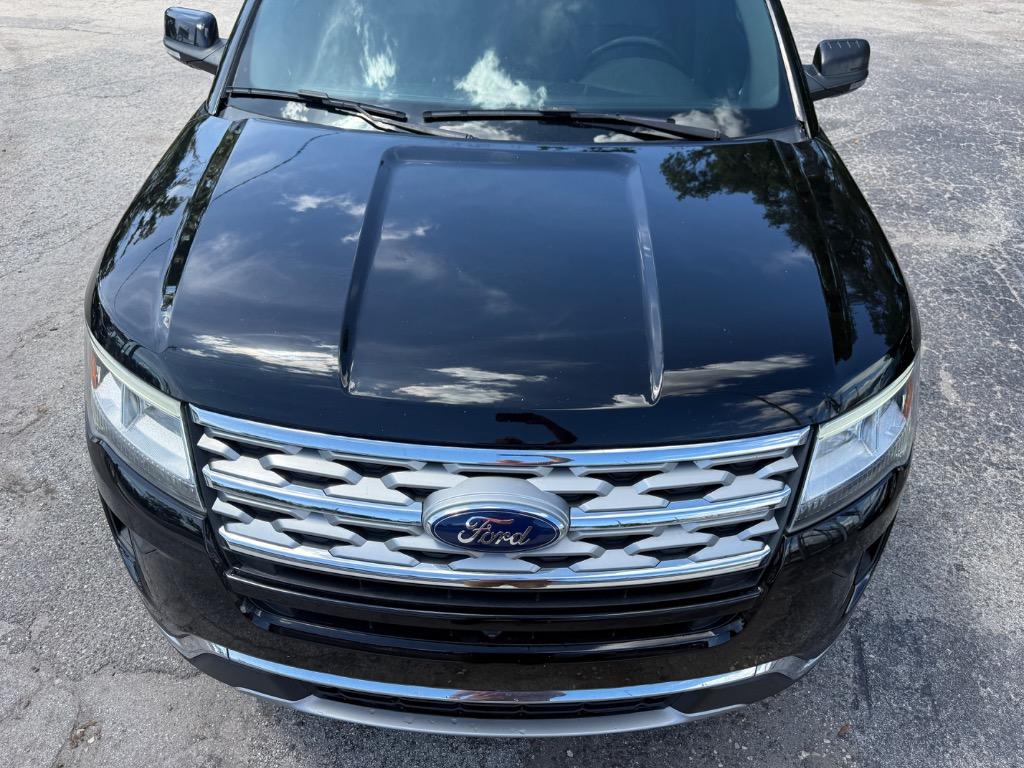 2018 Ford Explorer - $17,900