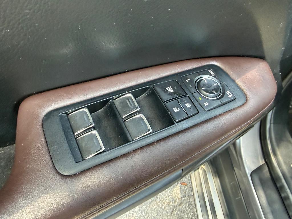 2017 Lexus RX - $19,900