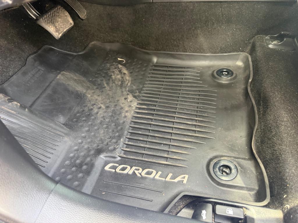 2021 Toyota Corolla - $14,900