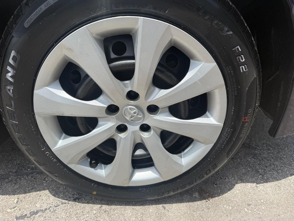 2021 Toyota Corolla - $14,900