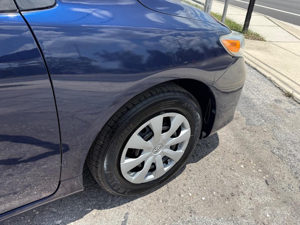 2013 Toyota Corolla - $12,900