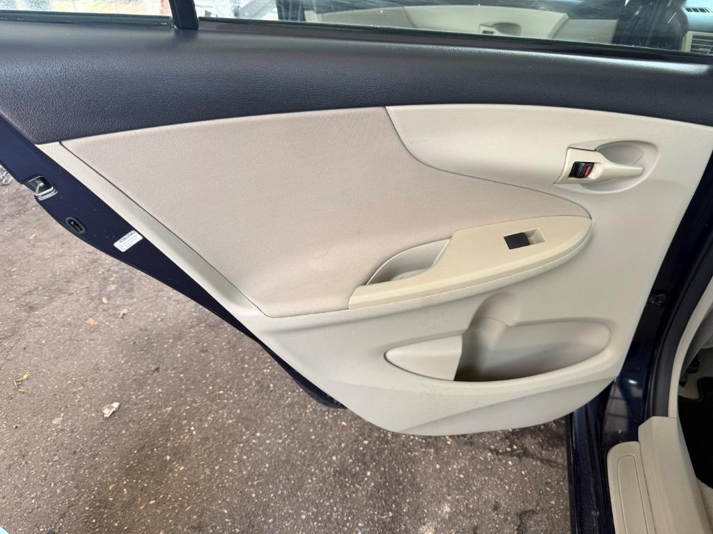 2013 Toyota Corolla - $12,900
