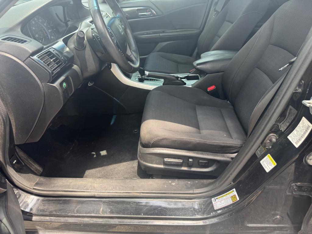 2013 Honda Accord - $9,900