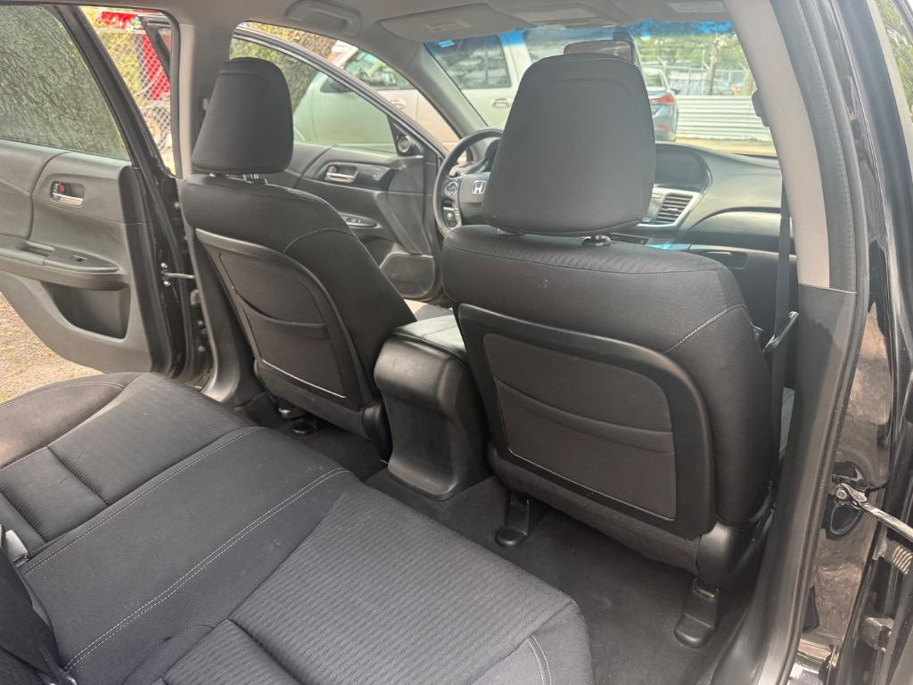 2013 Honda Accord - $9,900