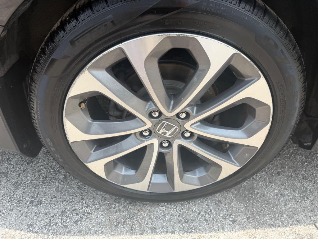 2013 Honda Accord - $9,900