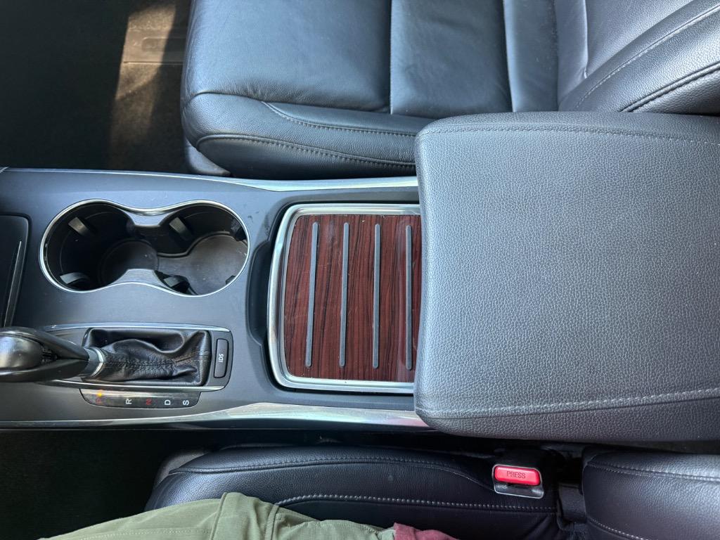 2015 Acura MDX - $9,900