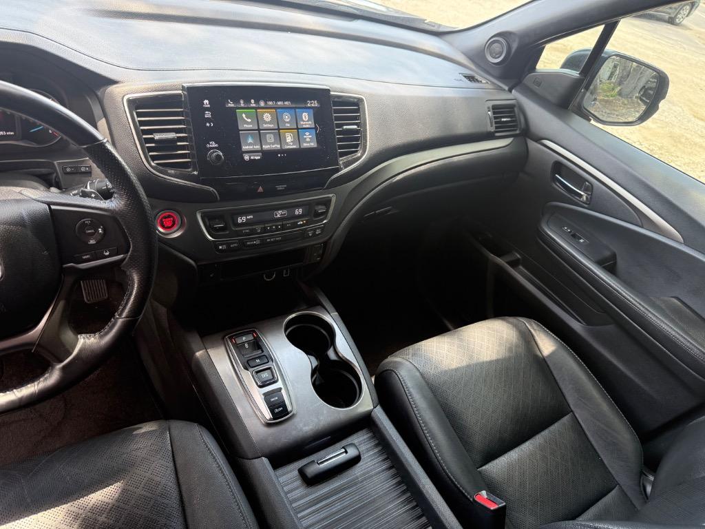 2019 Honda Passport - $21,900
