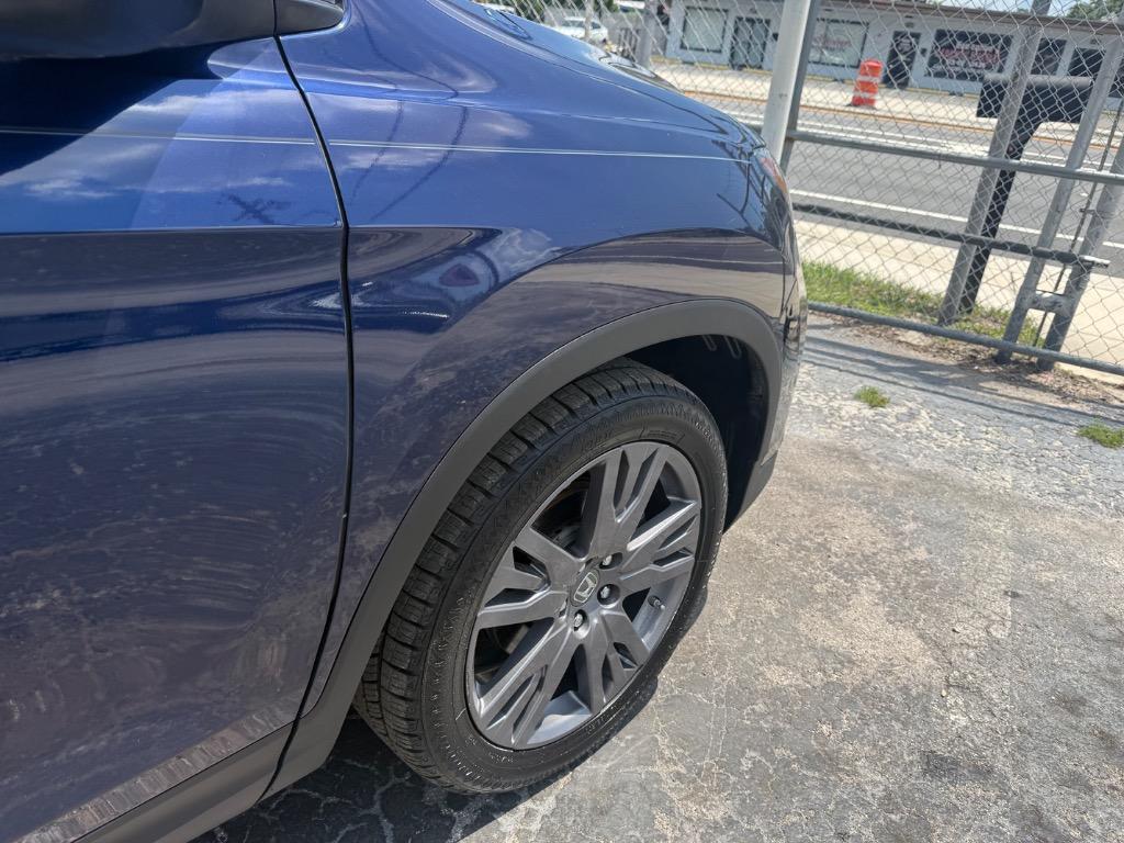 2019 Honda Passport - $21,900