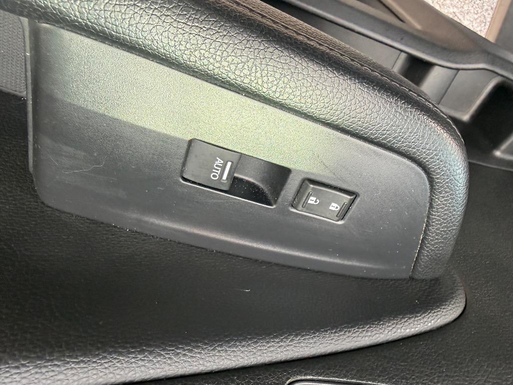 2019 Honda Passport - $21,900