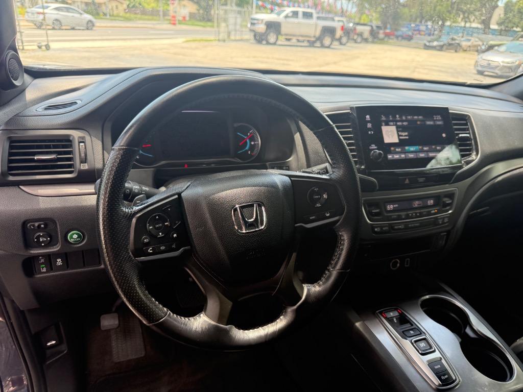 2019 Honda Passport - $21,900