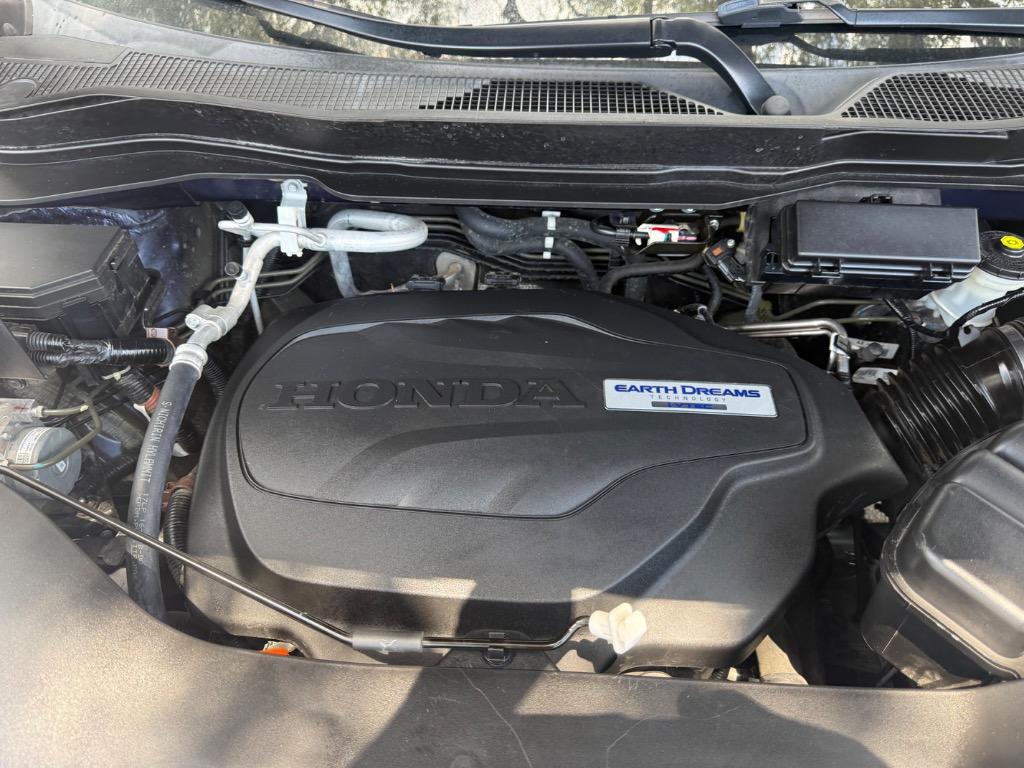 2019 Honda Passport - $21,900
