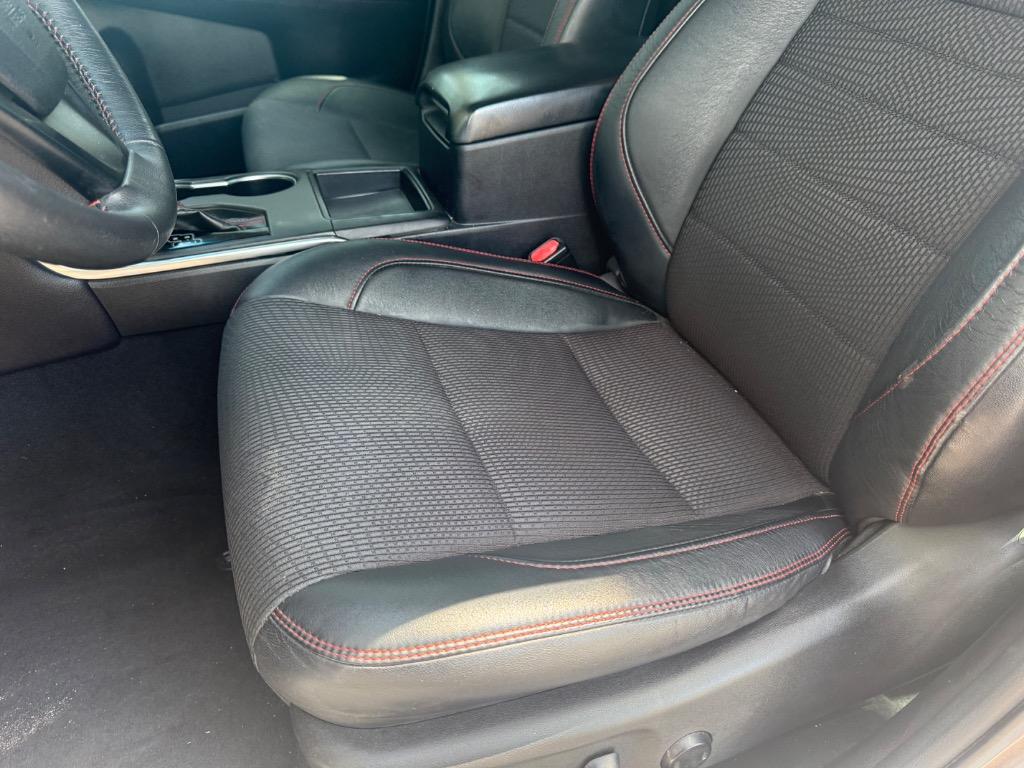 2017 Toyota Camry - $8,900