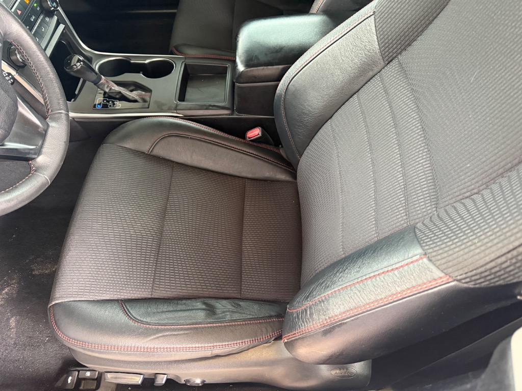 2017 Toyota Camry - $8,900