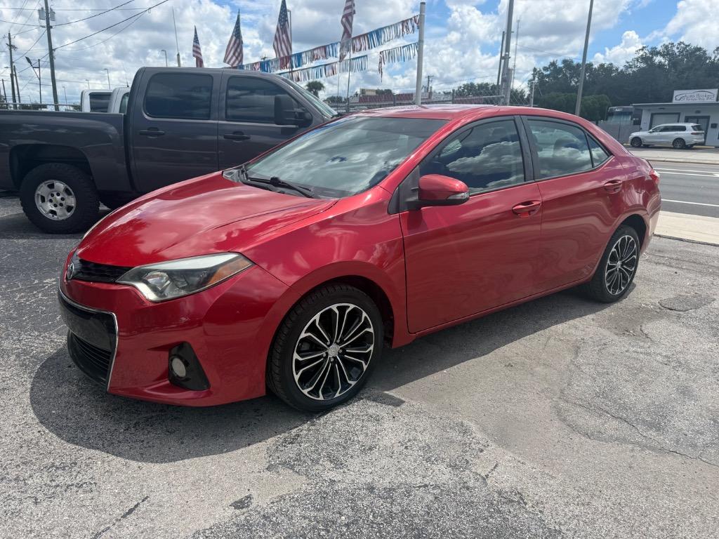 2014 Toyota Corolla - $7,900