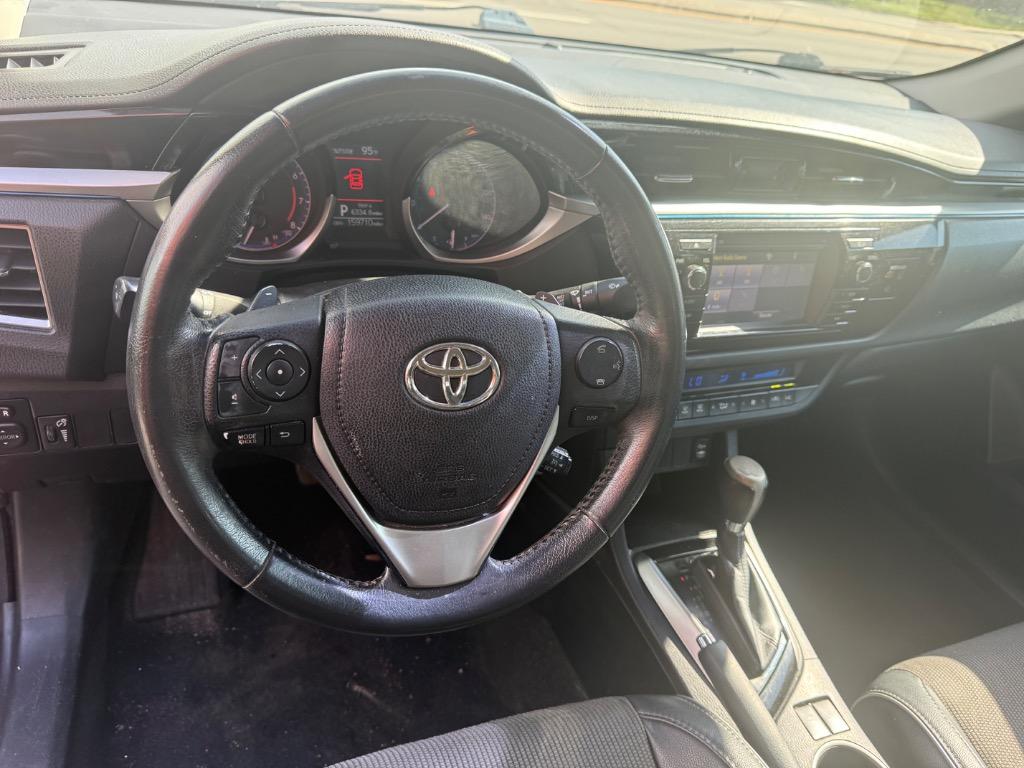 2014 Toyota Corolla - $7,900