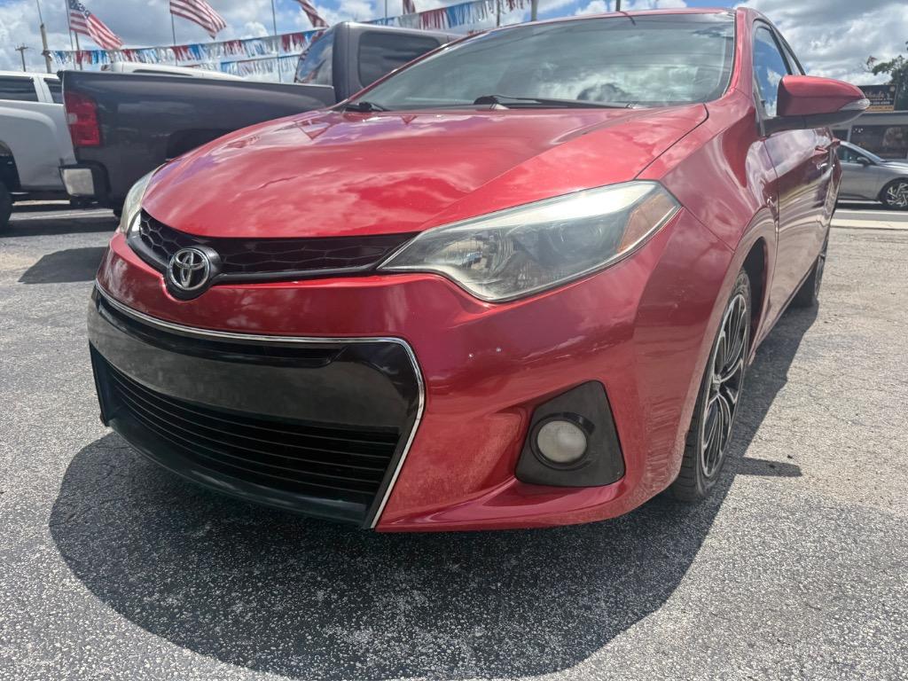 2014 Toyota Corolla - $7,900