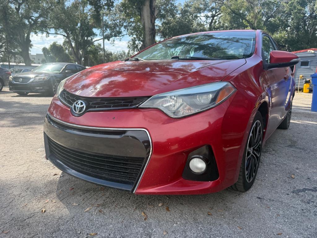 2014 Toyota Corolla - $7,900