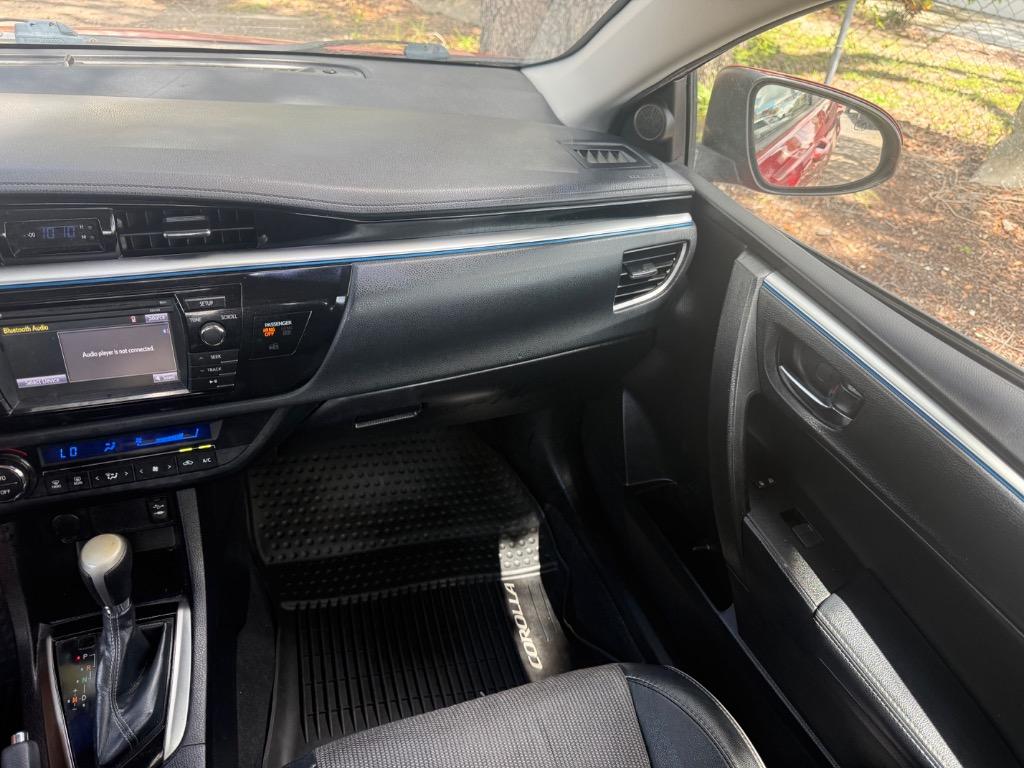 2014 Toyota Corolla - $7,900