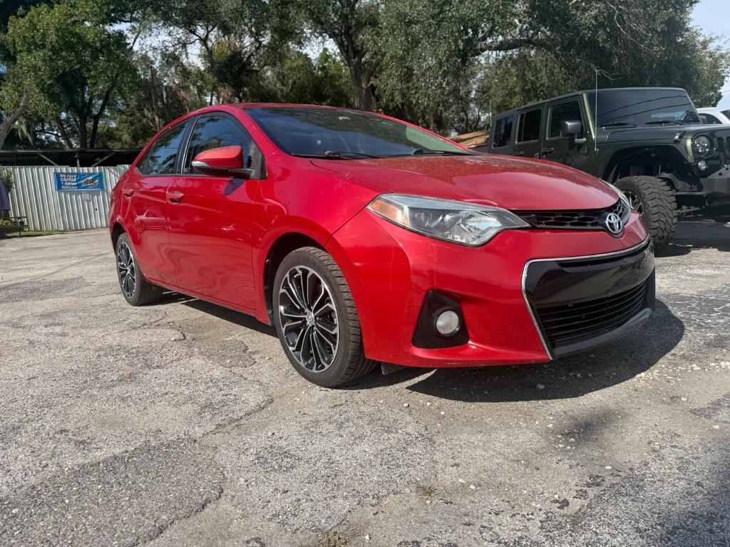 2014 Toyota Corolla - $7,900