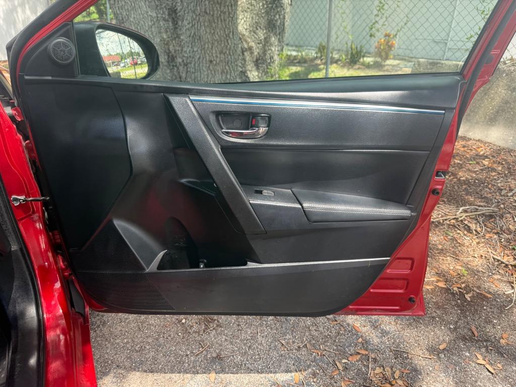2014 Toyota Corolla - $7,900