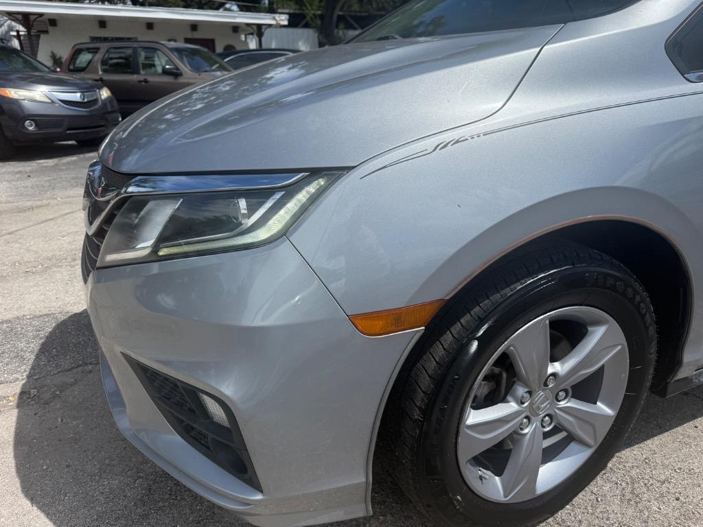 2018 Honda Odyssey - $15,900