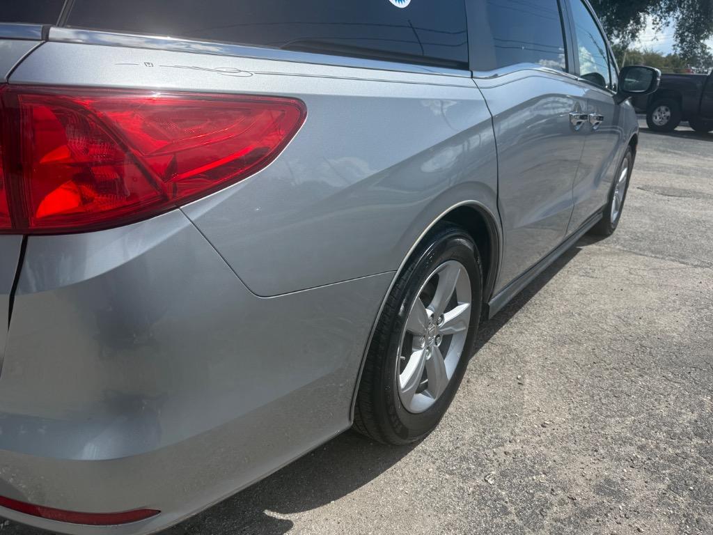 2018 Honda Odyssey - $15,900