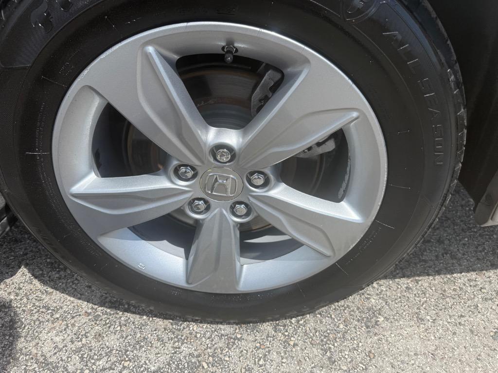 2018 Honda Odyssey - $15,900
