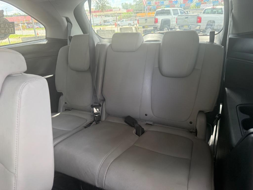 2018 Honda Odyssey - $15,900