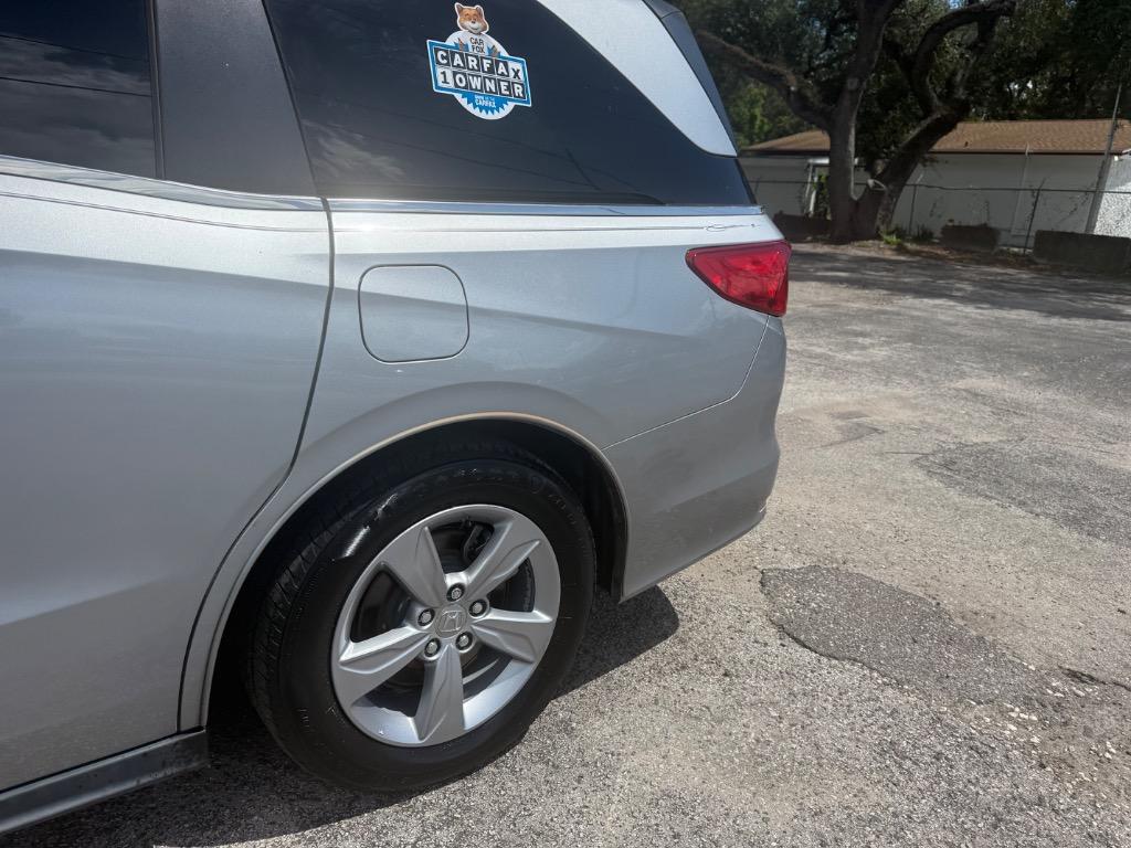 2018 Honda Odyssey - $15,900