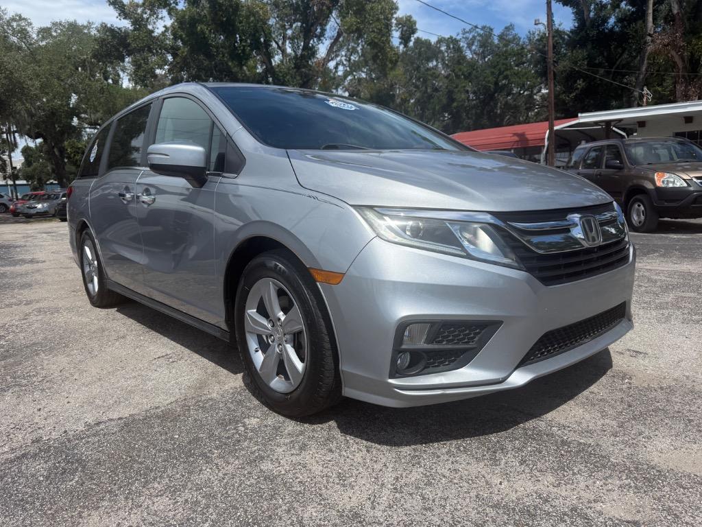 2018 Honda Odyssey - $15,900