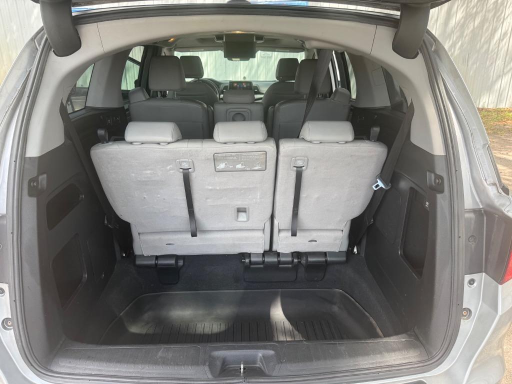 2018 Honda Odyssey - $15,900
