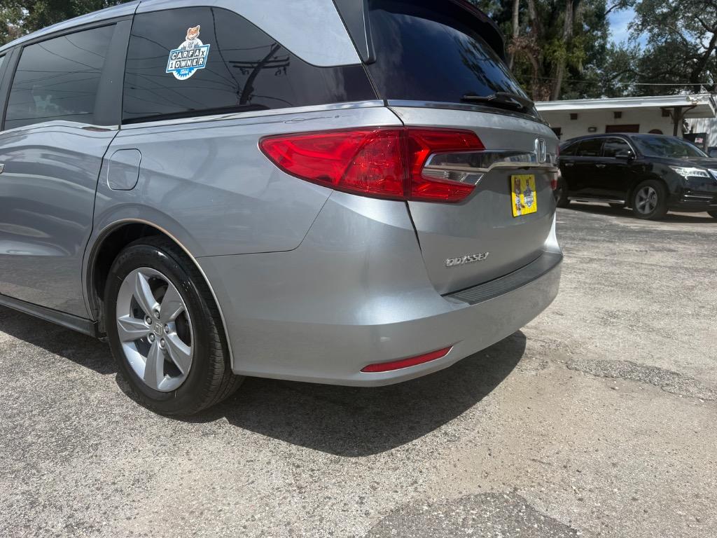 2018 Honda Odyssey - $15,900