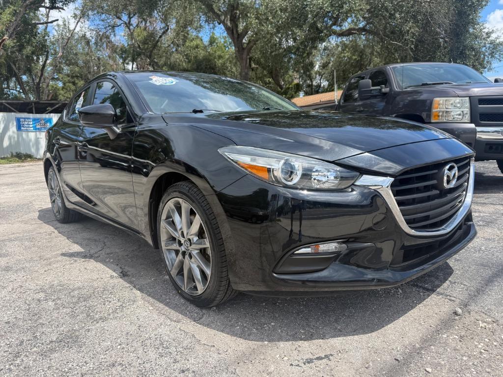 2018 MAZDA MAZDA3 - $11,900