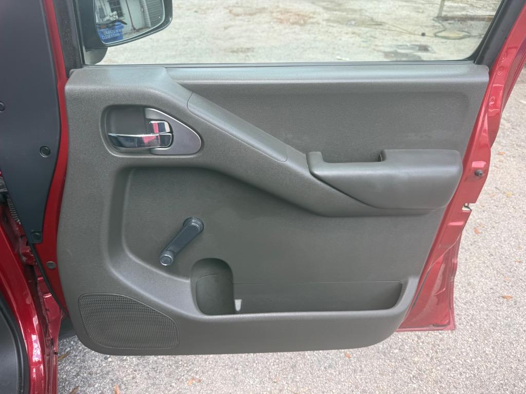 2013 Nissan Frontier - $9,900