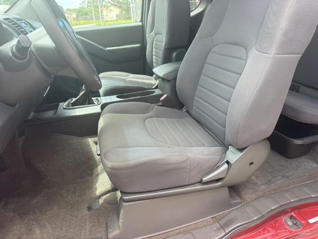 2013 Nissan Frontier - $9,900
