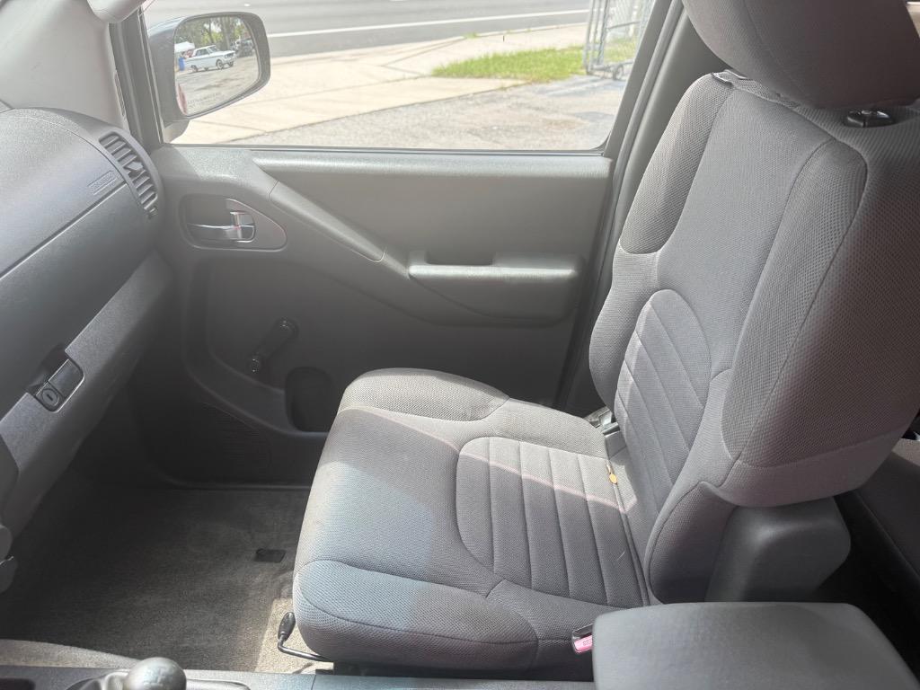 2013 Nissan Frontier - $9,900