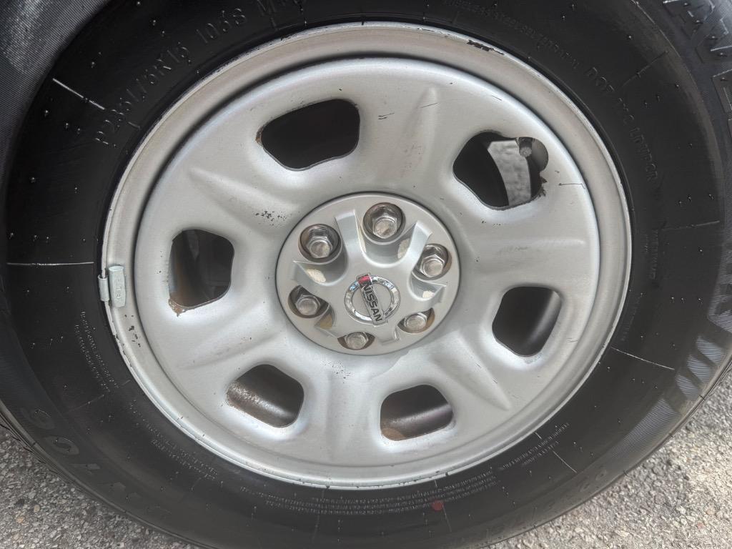 2013 Nissan Frontier - $9,900